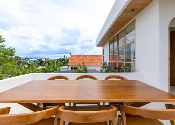 Cavallaro - Stunning 3br With Pool Villa *