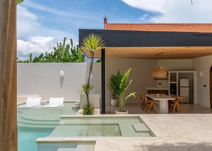 Cavallaro - Stunning 3br With Pool * Munggu